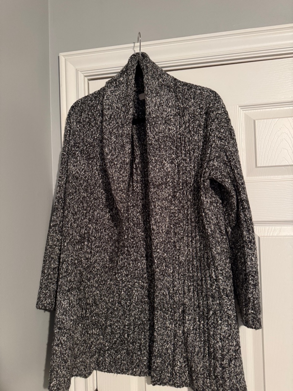 LOFT Marled Black and White Open-Front Cardigan
